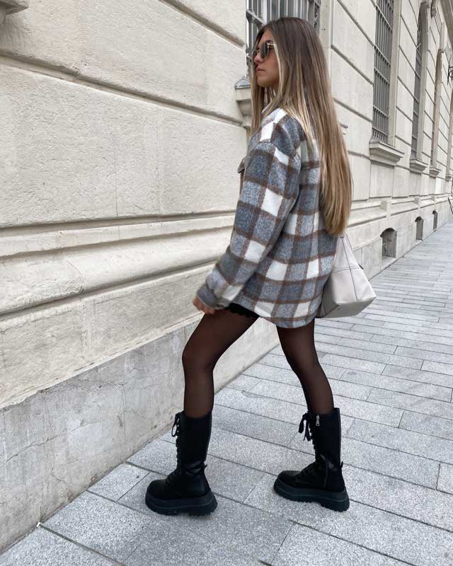 Look von @oihane_egea vom 31 Oktober, 2020 | 21 Buttons