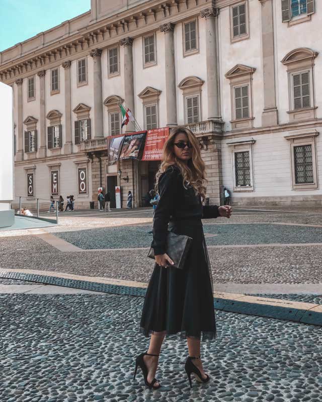 Look von @robertamariegervasi vom 23 September, 2019 | 21 Buttons