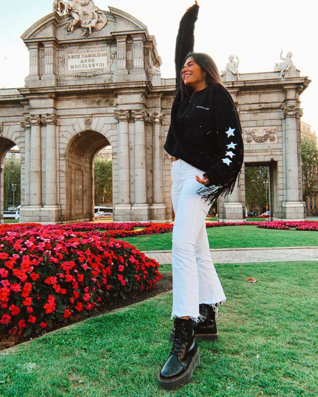 Look von @carlavico vom 9 Oktober, 2019 | 21 Buttons