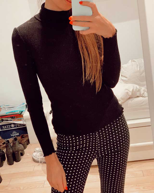 Look of @carlota_rp from 24 December, 2019 | 21 Buttons