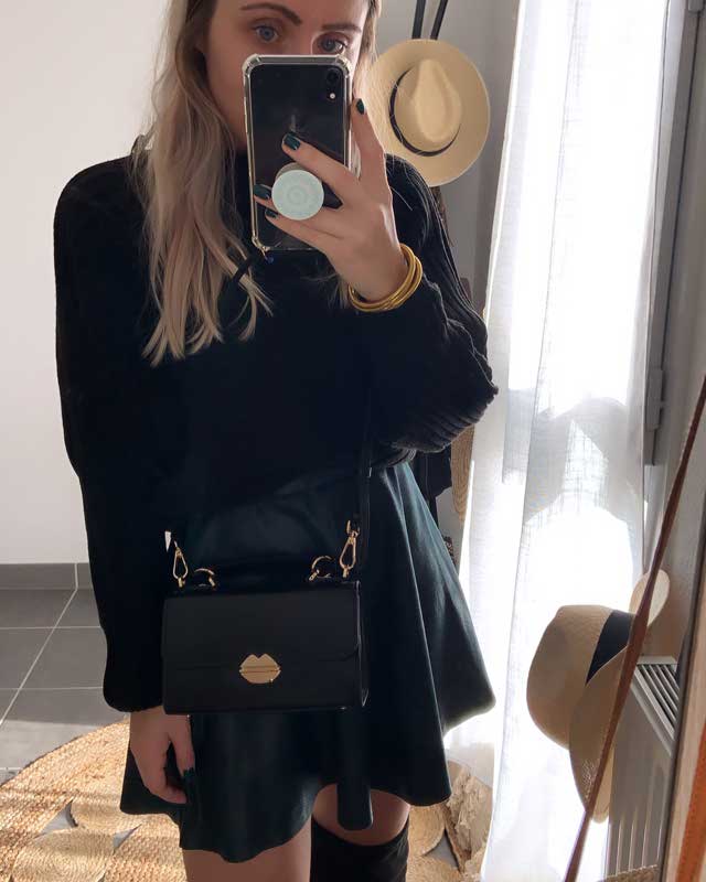 Look von @lapetitefrenchie vom 26 November, 2019 | 21 Buttons