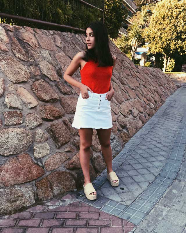 Look of @saravazquezramos from 25 June, 2019 | 21 Buttons