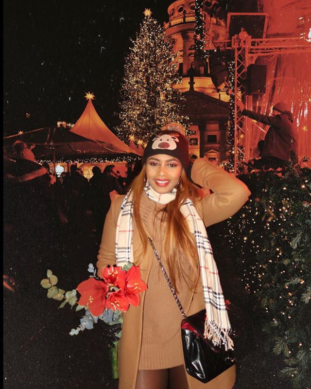 Look von @miocrooke vom 18 Dezember, 2018 | 21 Buttons