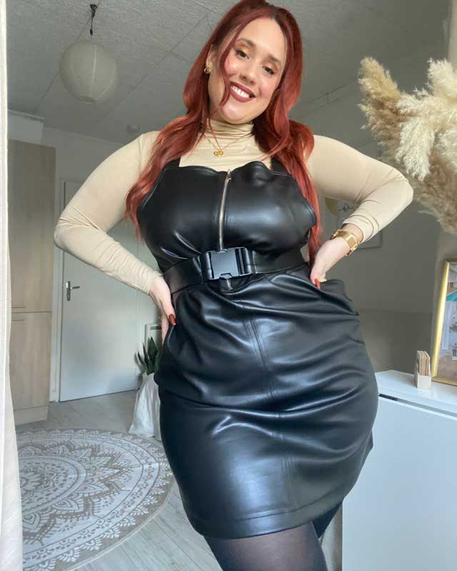 Harmony Albertini ( harmonyalbertinioff) Photos and Outfits on 21 Buttons