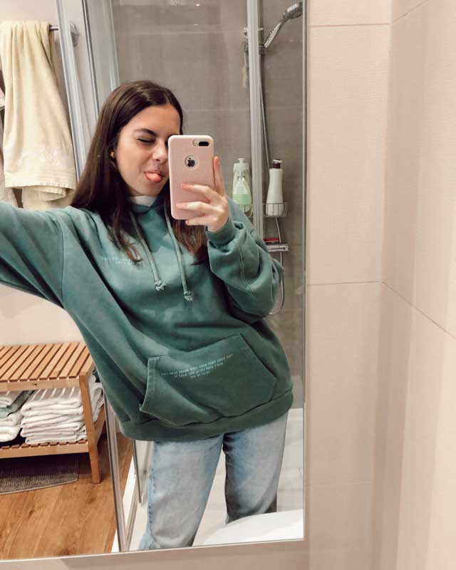 Look of @albiiitaa25 from 25 Enero, 2020 | 21 Buttons