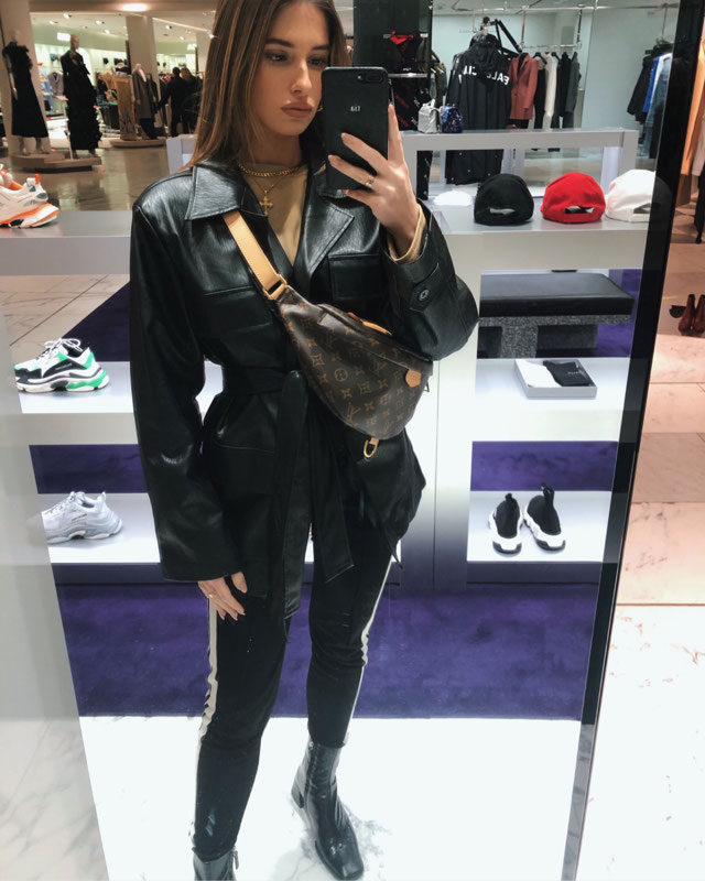 Look of @tialineker from 26 January, 2019 | 21 Buttons
