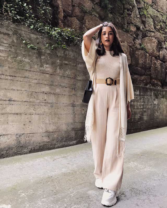 Look von @saravazquezramos vom 14 April, 2019 | 21 Buttons