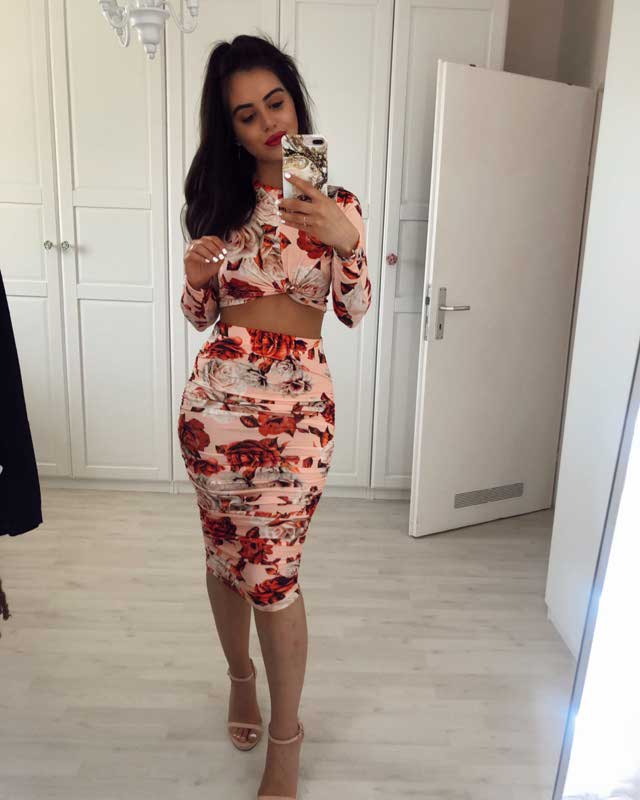 O look de @miray_o de 6 Junho, 2019 | 21 Buttons