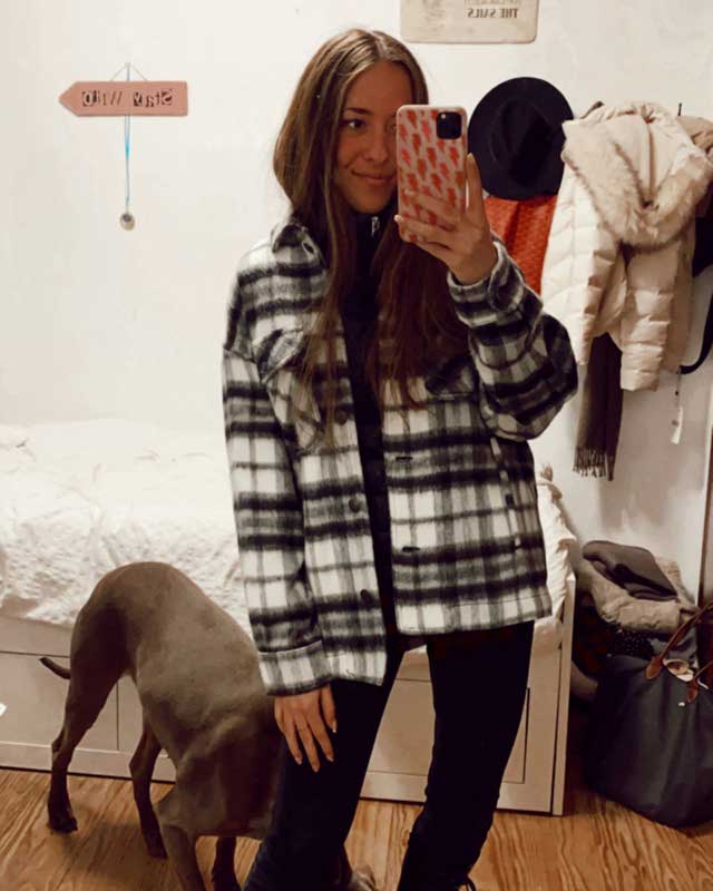 Tenue de @mkrewi datant du 16 Mars 2021 | 21 Buttons