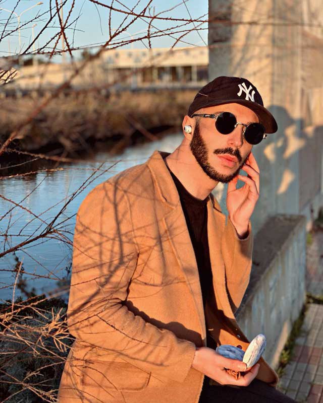 Tenue de @enzoasuni datant du 25 Février 2019 | 21 Buttons