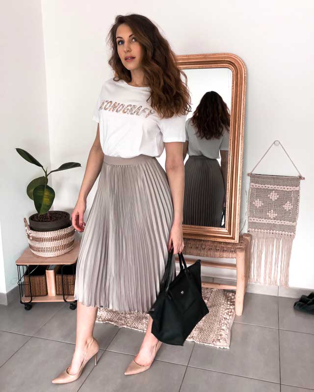 Look of @luluwzk from 27 May, 2019 | 21 Buttons