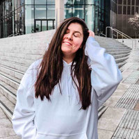 Chloe (@chloe_bell) | Photos and Outfits on 21 Buttons