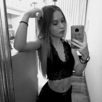 Vicky Vázquez (@_vickyvazquez) | Photos and Outfits on 21 Buttons